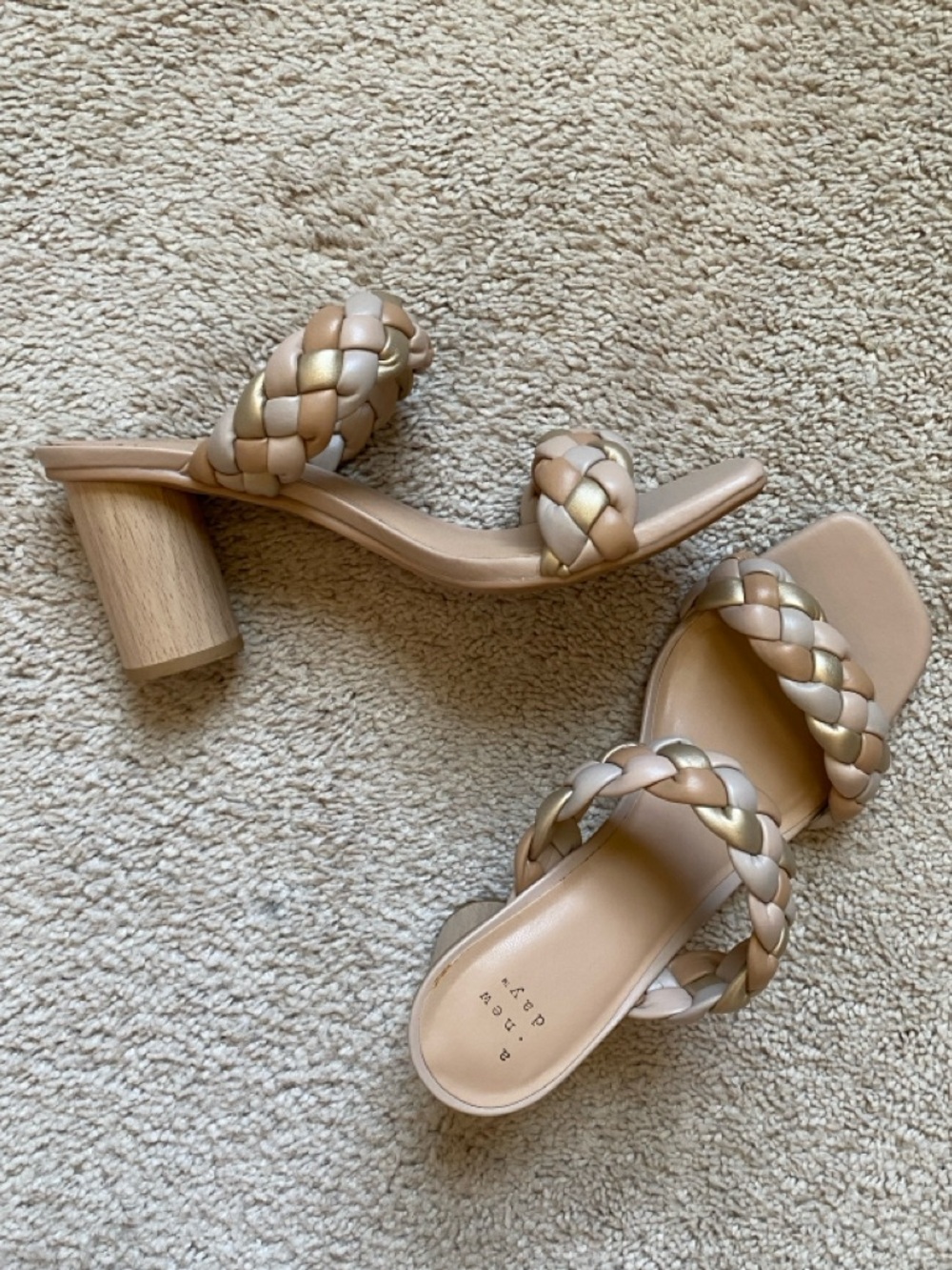 A New Day Basil Heels, Gold Multi, Size 8.5